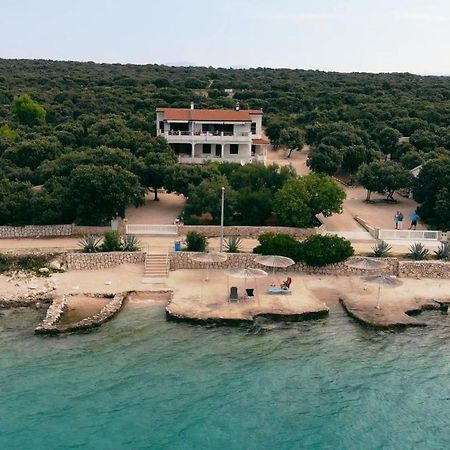 Apartments By The Sea Mandre, Pag - 6284 Kolan Kültér fotó